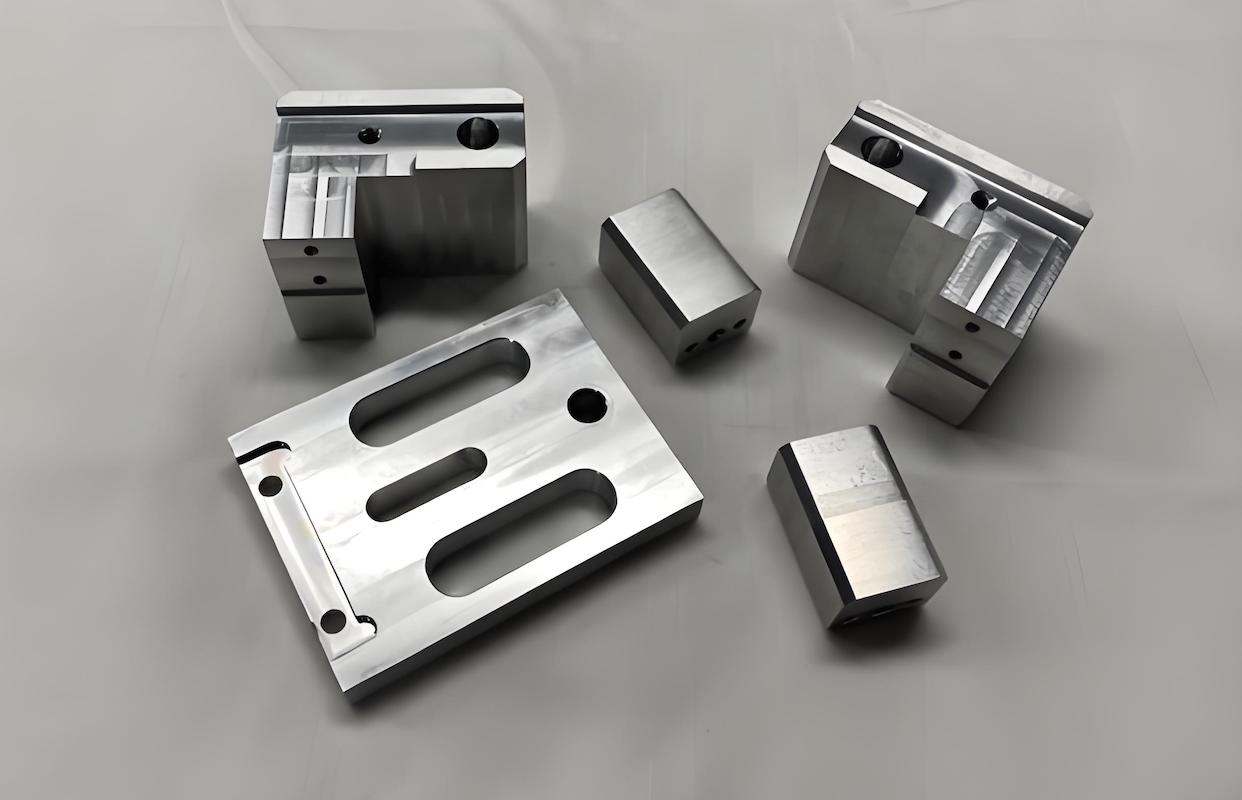 China CNC Turning Service2