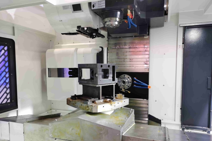 cnc machining logo