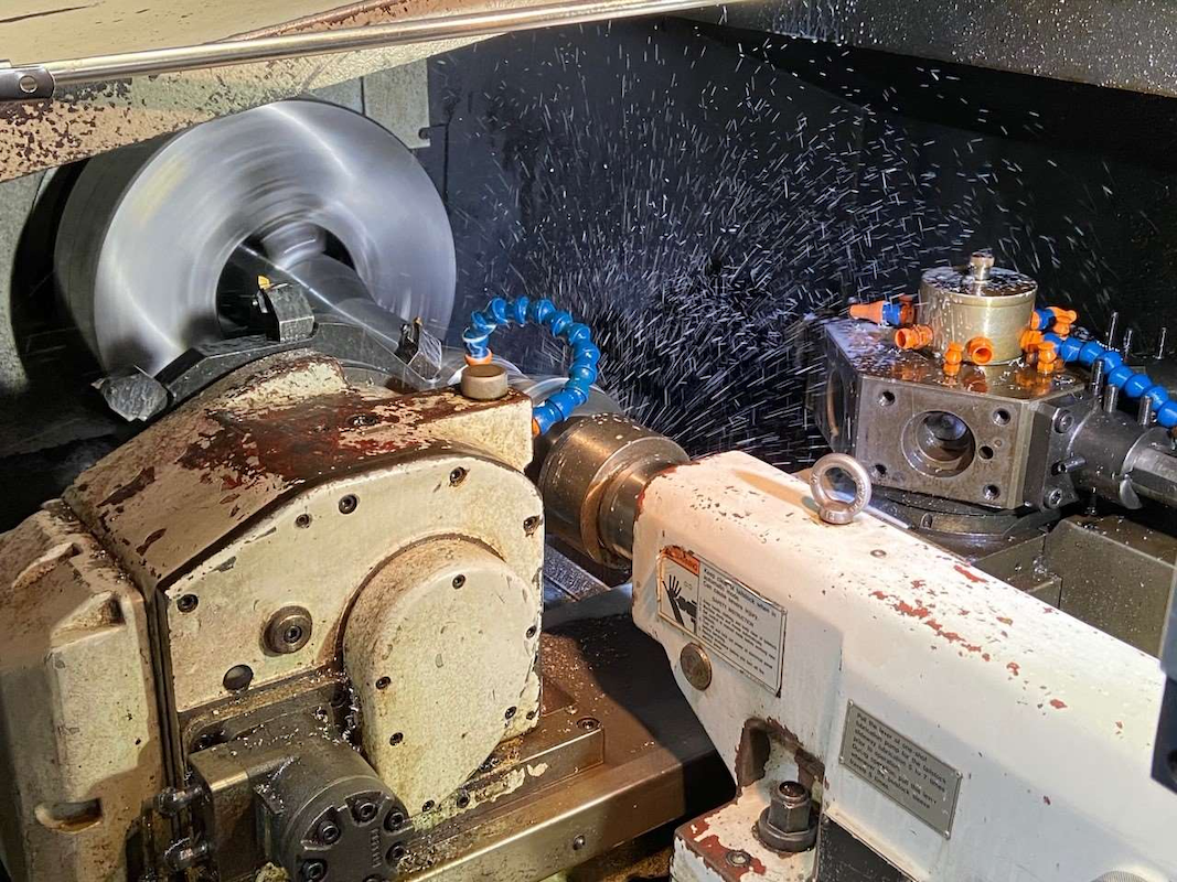 What Are the Benefits of Custom CNC Milling Services?